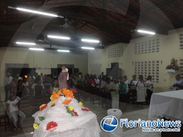 Prociss&atilde;o encerrou festejos de S&atilde;o Jo&atilde;o Batista no bairro Taboca(Imagem:FlorianoNews)