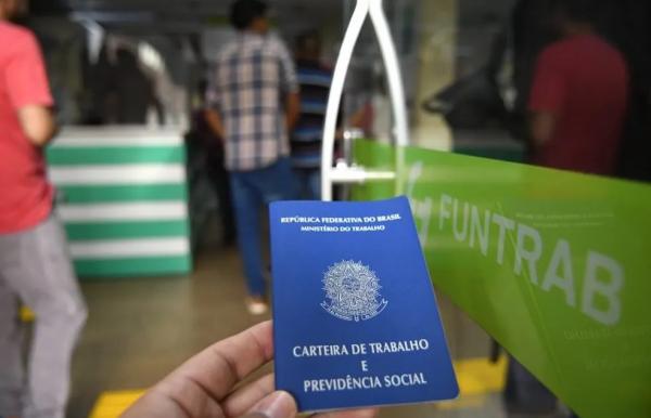 Empresa de telecomunicações abre 40 vagas de emprego em Fortaleza