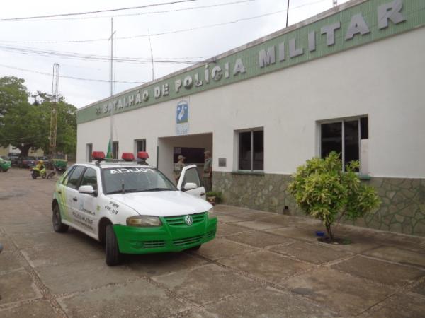 Plantão da PM registra assalto e roubo a transeunte em Floriano