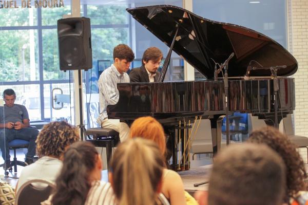 Manhã emocionante com as apresentações dos pianistas Matheus Campos e Norman Barros no Sesc Cajuína