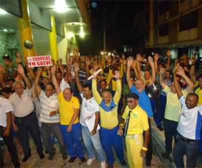 Trabalhadores dos Correios do Piauí decidem fazer greve após audiência