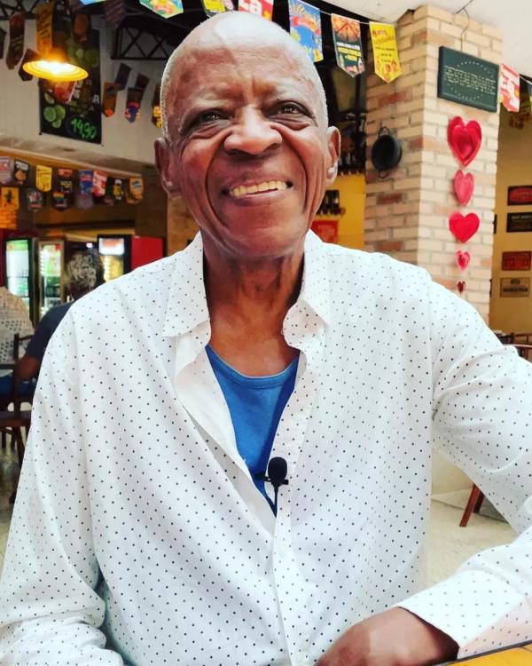 Gilson de Souza, compositor de Poxa, morre no dia do 78º aniversário