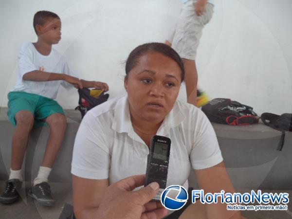 Professora de Educa&ccedil;&atilde;o f&iacute;sica Jackeline Santos.(Imagem:FlorianoNews)
