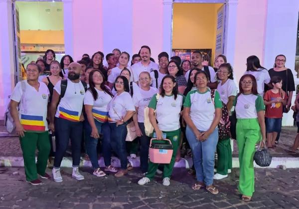 Estudantes vivenciam literatura de Torquato Neto em noite especial no Theatro 4 de Setembro
