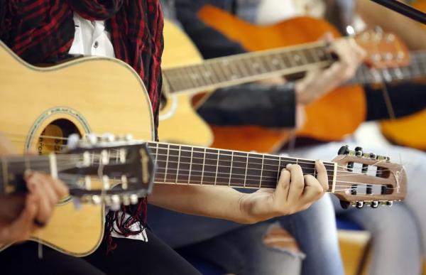 Curso de viol&atilde;o(Imagem:Carlos Poly)
