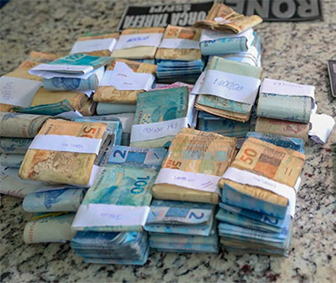 Operação para prender resto da quadrilha que explodiu bancos segue no PI