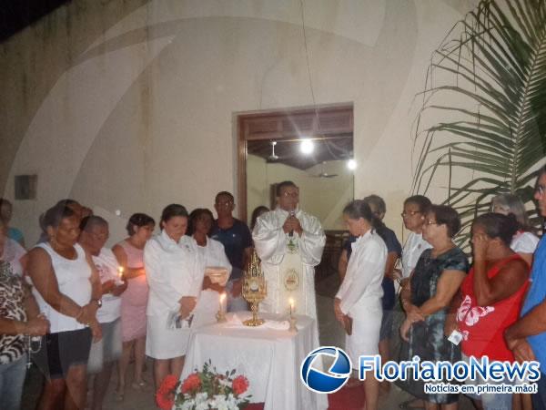 Corpus Christi &eacute; celebrado com missa e prociss&atilde;o em Bar&atilde;o de Graja&uacute;.(Imagem:FlorianoNews)