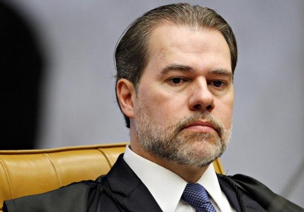 Toffoli dá prazo ao MEC para informar sobre reabertura de inscrições do Enem para isentos