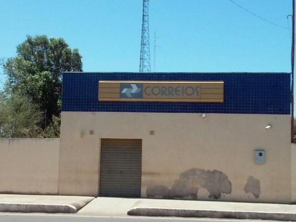 Assaltantes invadem Correios no Sul do Piauí e atiram contra vigilante