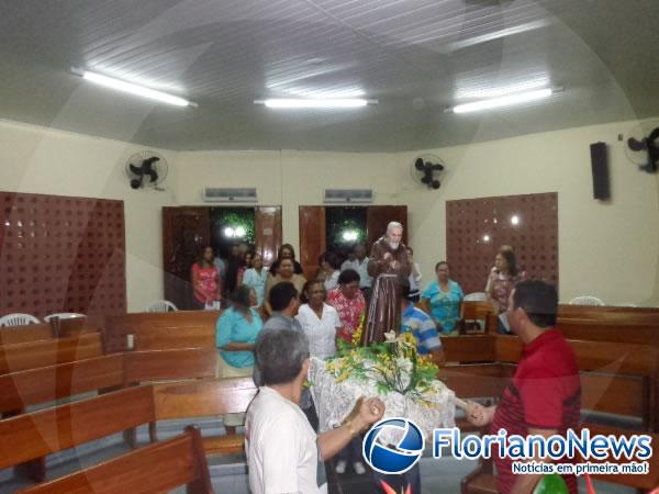 Iniciado os festejos de S&atilde;o Pio de Pietrelcina no bairro Guia.(Imagem:FlorianoNews)