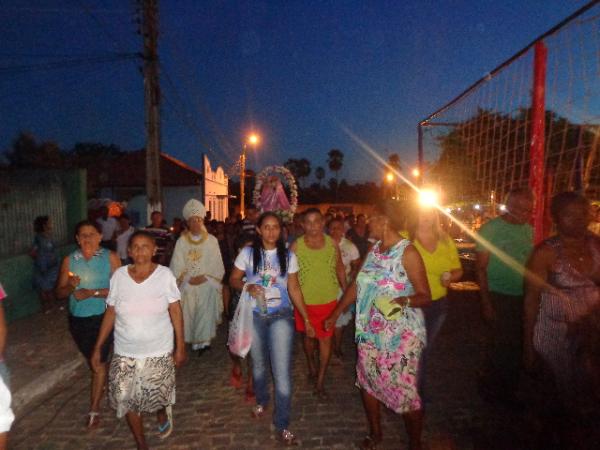Prociss&atilde;o encerrou festejos &agrave; padroeira Nossa Senhora de Nazar&eacute;.(Imagem:FlorianoNews)