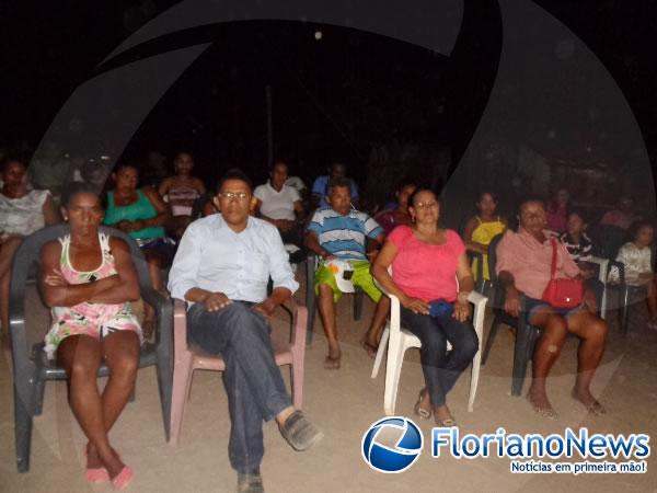 Moradores participaram de missa na localidade rural &Aacute;gua Boa. (Imagem:FlorianoNews)