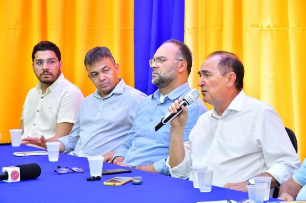 Prefeito reeleito de Floriano, Ant&ocirc;nio Reis, reafirma compromisso com o desenvolvimento da cidade.(Imagem:Secom)