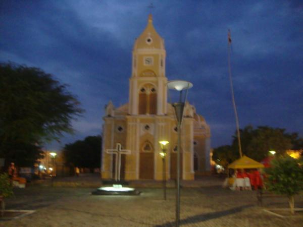 Catedral de S&atilde;o Pedro de Alcantara &aacute;s 5h da Manh&atilde;(Imagem:reda&ccedil;&atilde;o)