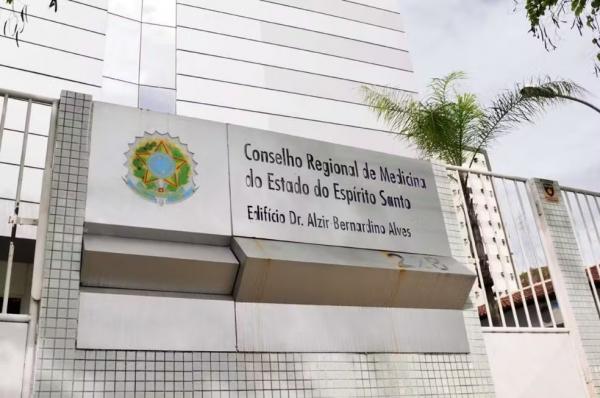 Concurso do Conselho Regional de Medicina do ES oferece vagas com salário de até R$ 12,3 mil
