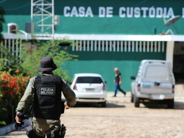 Detento é encontrado morto dentro de tambor de lixo na antiga Casa de Custódia em Teresina