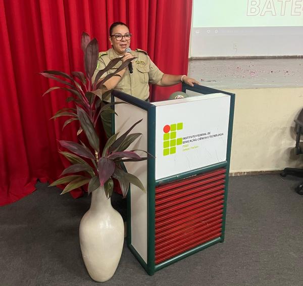 3º BPM participa da Semana de Combate à Violência Contra a Mulher no IFPI - Campus Floriano