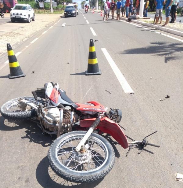 Acidente aconteceu na Avenida Calisto Lobo, em Floriano.(Imagem:Divulga&ccedil;&atilde;o)