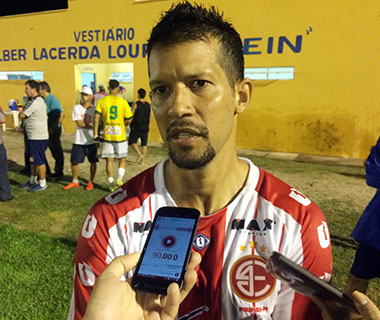 Altos anuncia acerto com o artilheiro Raphael Freitas