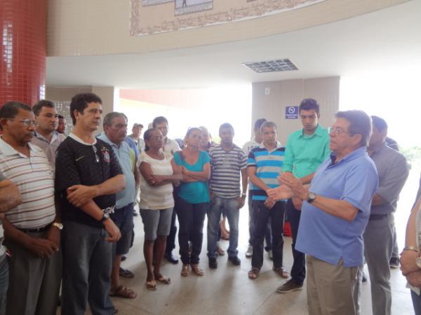 Reuni&atilde;o debate higiene de lanchonetes do Terminal Rodovi&aacute;rio de Floriano.(Imagem:FlorianoNews)