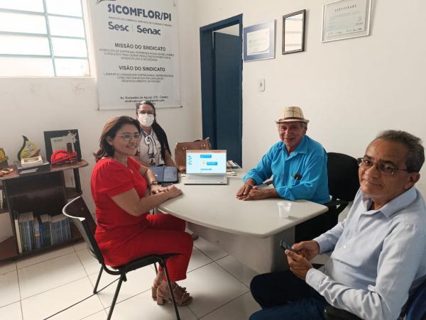 SICOMFLOR e SENAC/Floriano firmam parceria para fortalecer o comércio local
