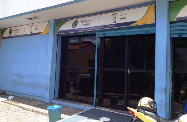 Sine oferta 103 vagas de emprego em Teresina nesta sexta-feira (17)