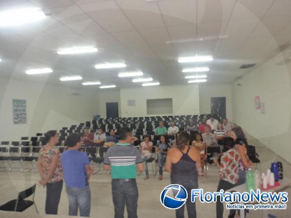 Encontro Pedag&oacute;gico do CEEP capacita professores para in&iacute;cio do ano letivo.(Imagem:FlorianoNews)