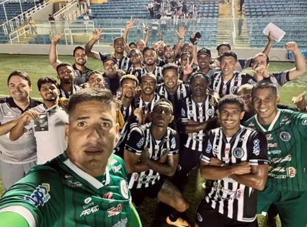 A foto da classifica&ccedil;&atilde;o do ASA sobre o Ferrovi&aacute;rio.(Imagem:Fl&aacute;vio/ASA)