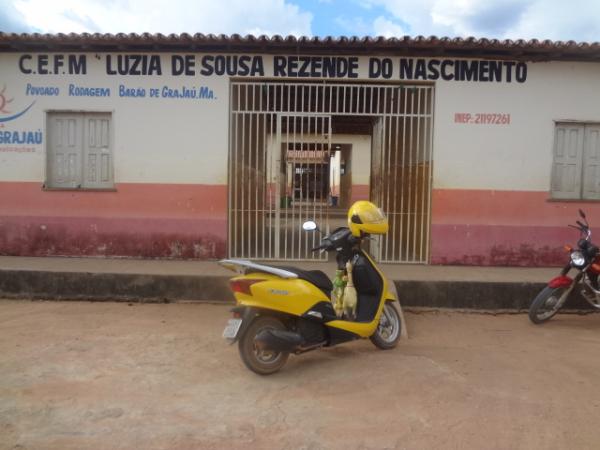 Escolas Municipais realizaram festa para as m&atilde;es no povoado Rodagem.(Imagem:FlorianoNews)