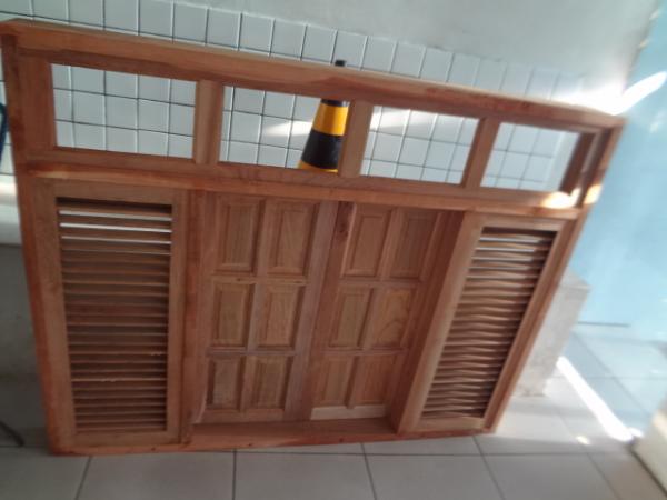 Ladr&otilde;es roubam serraria e s&atilde;o presos em seguida.(Imagem:FlorianoNews)