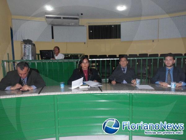 Câmara de Vereadores de Floriano discute segurança pública em Sessão Ordinária.(Imagem:FlorianoNews)