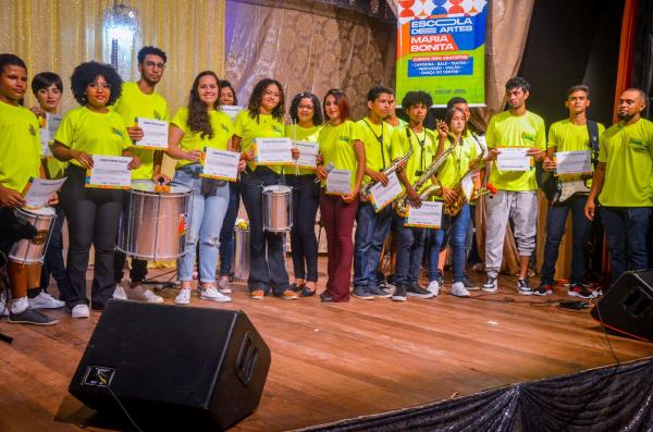 Realizada formatura solene do segundo m&oacute;dulo da Escola de Artes Maria Bonita do Grupo Cultura de Rua. (Imagem:M.K Fotos)