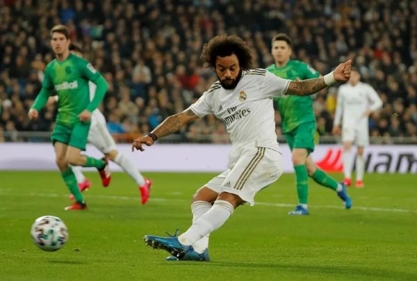 Marcelo volta aparecer no radar da Juventus, para concorrer com Sandro