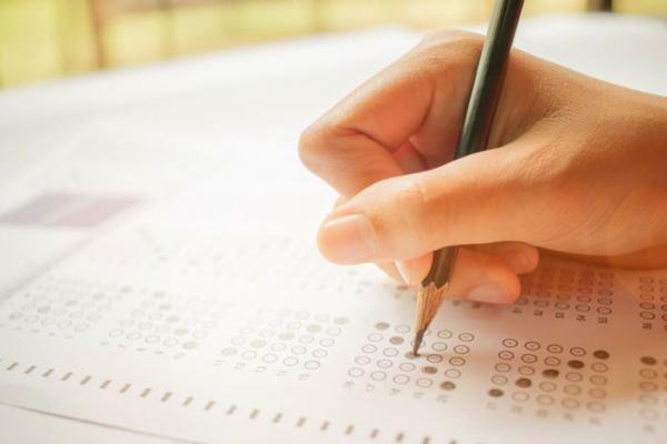 País tem ao menos 109 concursos com inscrições abertas para mais de 15,4 mil vagas