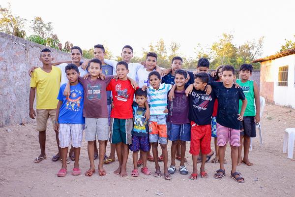 Advogado adota 20 filhos e deixa profiss&atilde;o para ajudar crian&ccedil;as carentes no Piau&iacute;(Imagem:Analice Borges/ Cidadeverde.com)