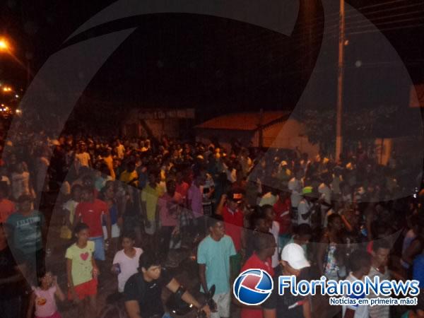Deputado reeleito Gustavo Neiva Maia comemora vit&oacute;ria em Floriano.(Imagem:FlorianoNews)