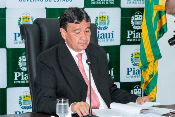 Wellington Dias se reunirá com Ciro Nogueira para evitar racha na base aliada
