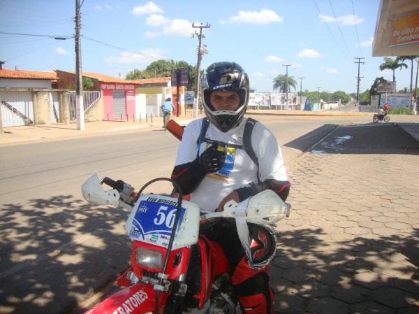 Motoqueiros de Cross(Imagem:reda&ccedil;&atilde;o)