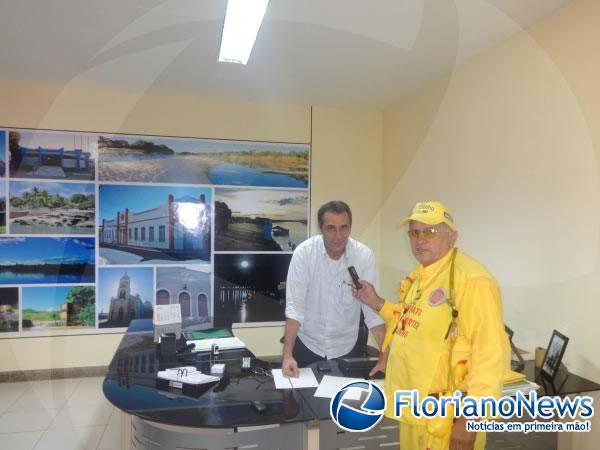 Prefeito Gilberto J&uacute;nior(Imagem:FlorianoNews)