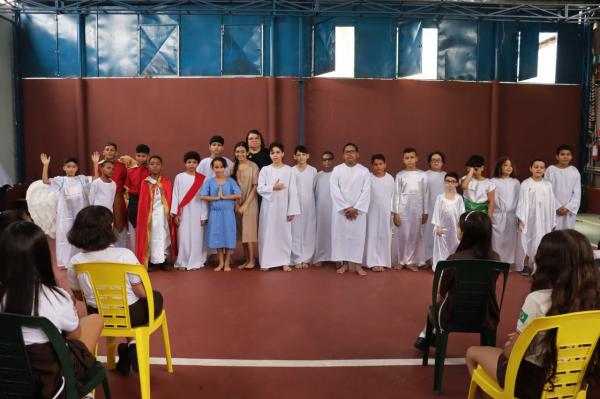 Escola Pequeno Pr&iacute;ncipe realiza atividades em alus&atilde;o &agrave; P&aacute;scoa(Imagem:Reprodu&ccedil;&atilde;o)