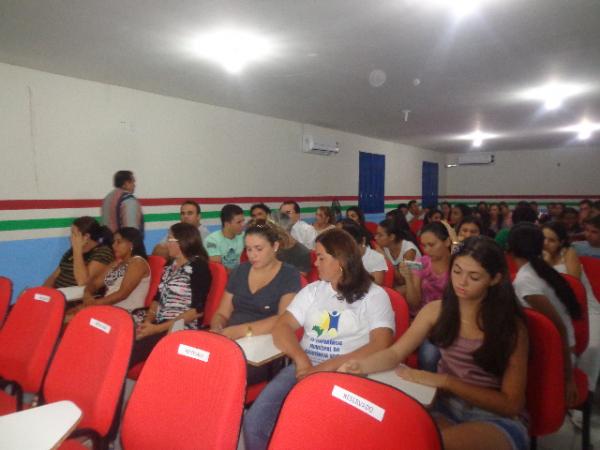 Prefeitura de Bar&atilde;o de Graja&uacute; realizou o I semin&aacute;rio Municipal de Sa&uacute;de.(Imagem:FlorianoNews)